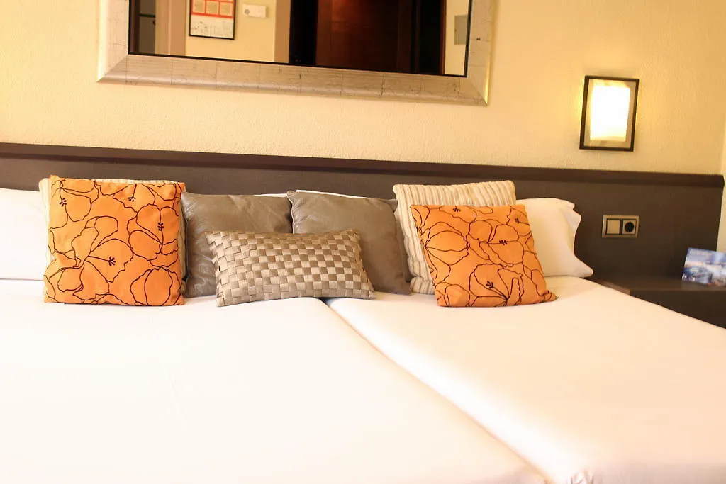 Barcelona Atiram Hotels 4*,