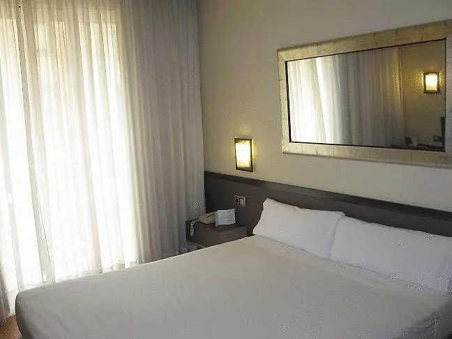 Barcelona Atiram Hotels 4*,  스페인